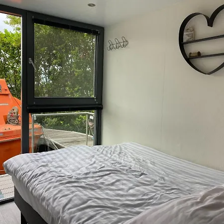 Modern House Boat In With Jetty Botel Monnickendam